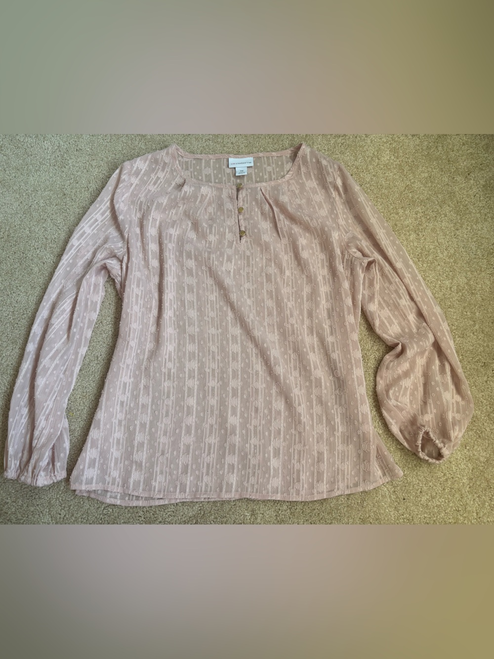 Liz Claiborne Light Pink Textured Long Sleeve Blouse